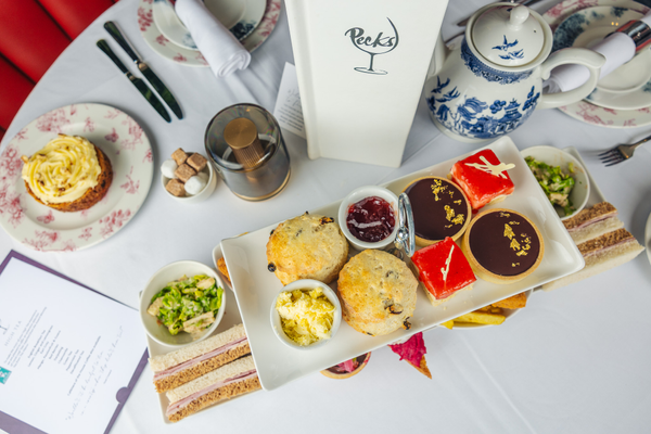 AA Rosette Pecks High Tea