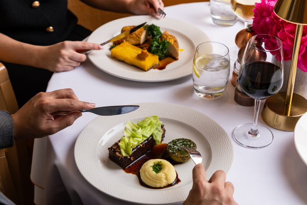 THE FULL À LA CARTE EXPERIENCE FOR TWO