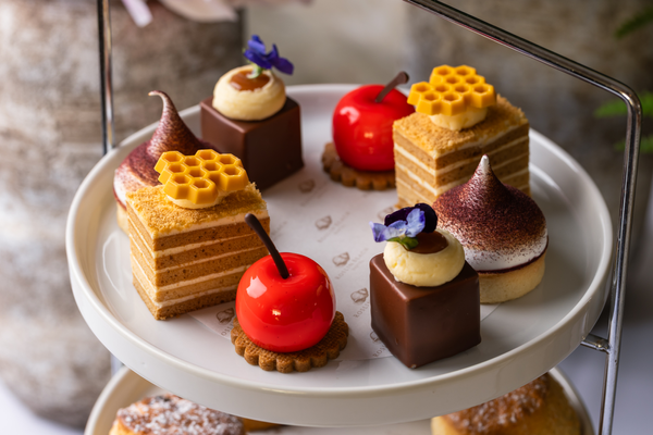 SPARKLING AFTERNOON TEA FOR TWO