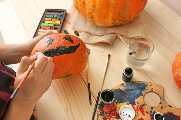 The Carpenters Arms Pumpkin Painting