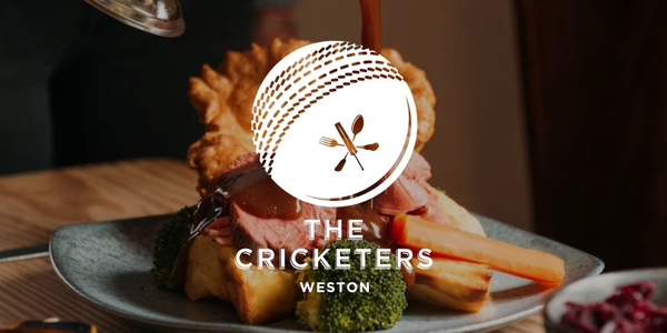 Sunday Lunch at The Cricketers Weston