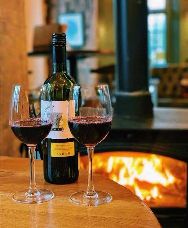 Rib-Eye Steak Dining & Wine for 2