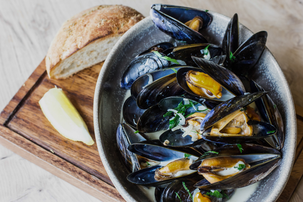 Mussels and Muscadet