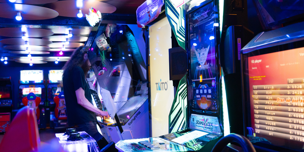 Ultimate Gaming / Bottomless Brunch Package