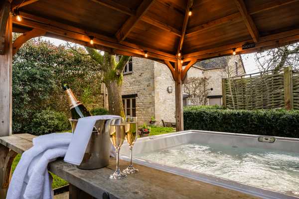 Weekend Retreat with Gift Box