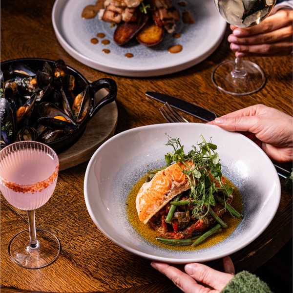 Wine & Dine For 2